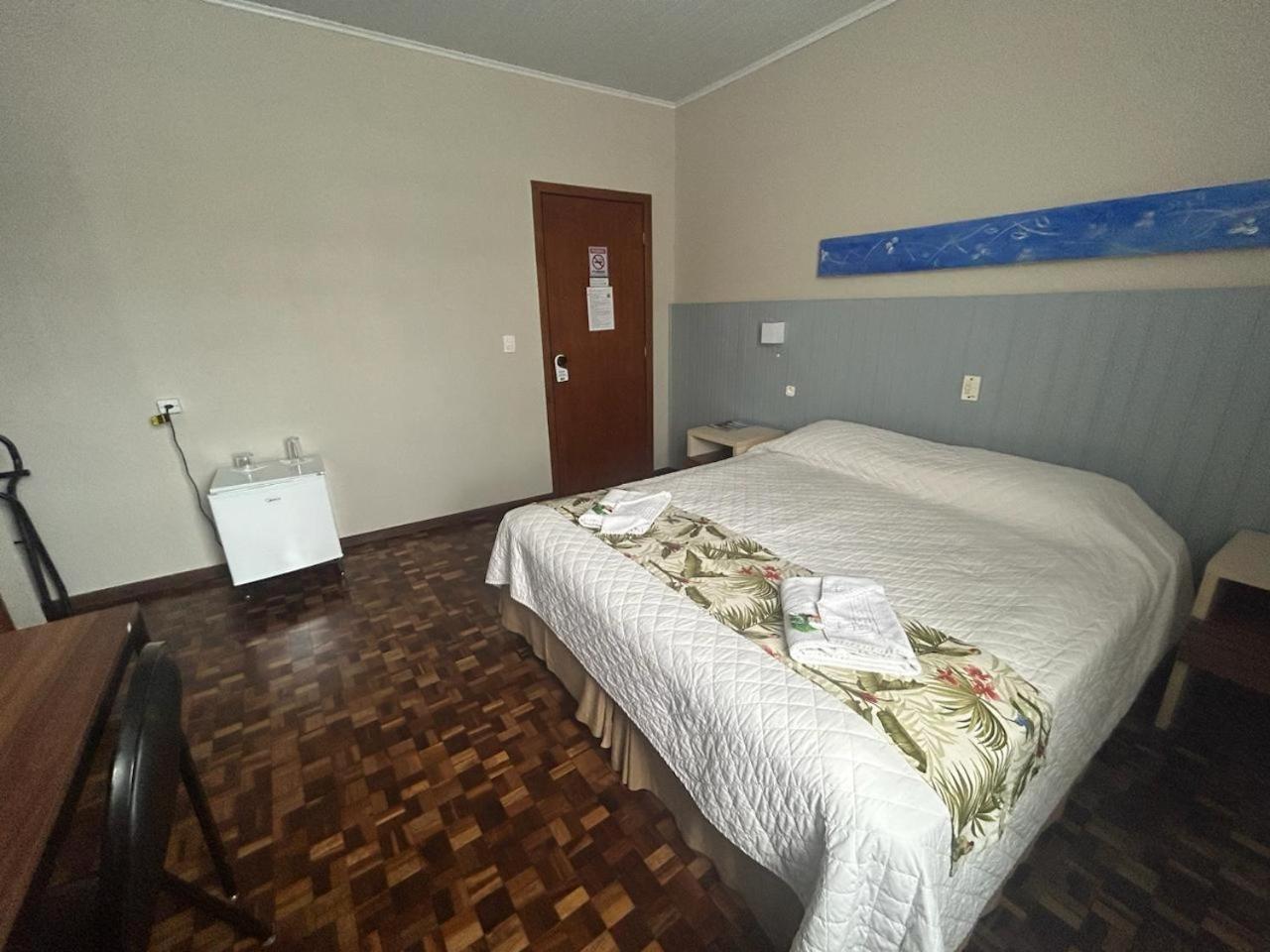Hotel Pax Ponta Grossa  Zewnętrze zdjęcie