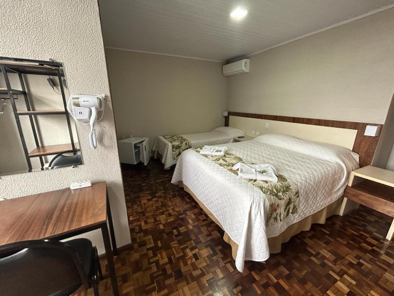 Hotel Pax Ponta Grossa  Zewnętrze zdjęcie